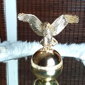 AVON BALD‎ Eagle Tai Winds After Shave Full